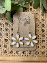 Load image into Gallery viewer, Metal Daisies

