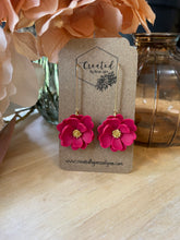 Load image into Gallery viewer, Magenta Flower dangles
