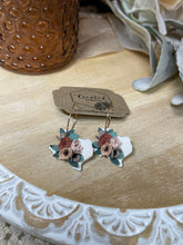 Load image into Gallery viewer, Neutral TX Floral Hoops
