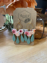 Load image into Gallery viewer, Wildflower Dangles
