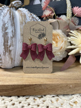 Load image into Gallery viewer, Bow Dangles
