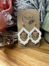 Load image into Gallery viewer, Charm Scalloped Dangles
