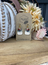 Load image into Gallery viewer, Pumpkin Floral Dangles
