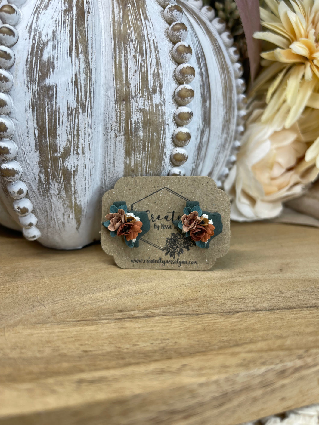 Emerald Floral Tx Studs