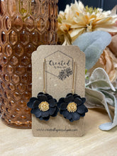 Load image into Gallery viewer, Poppy (Black)
